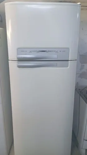 Geladeira duplex Eletrolux Frost Free 480 litros funcionando perfeitamente valor 1200;00