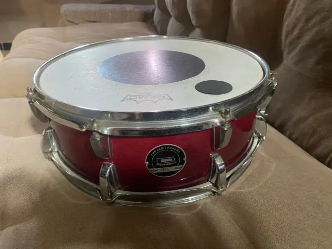 Caixa de bateria D one 14