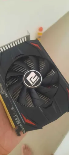 Placa de vídeo RX 550 4gb perfeito estado