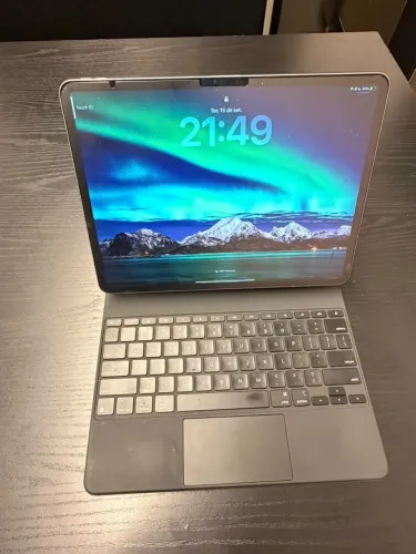 iPad Air M3 13polegadas 128GB + Apple Keyboard Original Apple