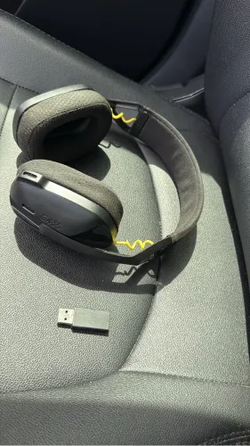 Fone de ouvido Gamer logitech modelo g435 Bluetooth (Aceito Cartão)