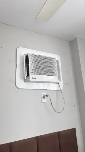 Ar condicionado Cônsul em ótimo estado.