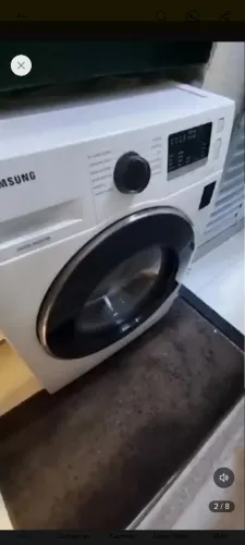 Máquina lava e seca 11kg , está com a cruzeta quebrada
