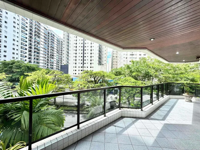 Apartamento à Venda na Pitangueiras no Guarujá | QVista Inteligência Imobiliária Guarujá