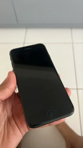 iPhone 8 com defeito