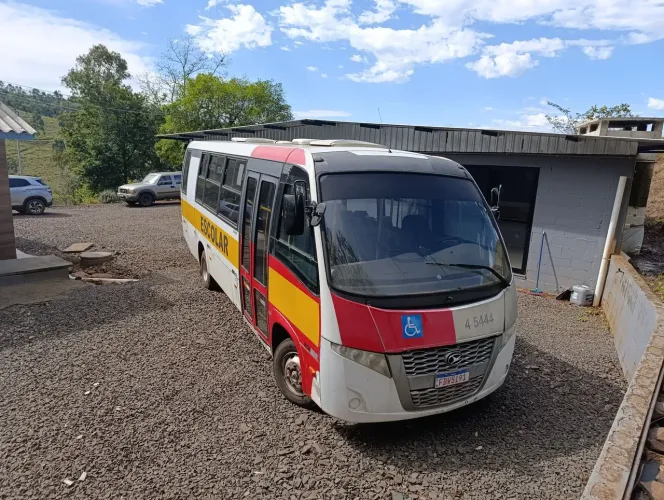 Marcopolo Volare. Ano e modelo 2015