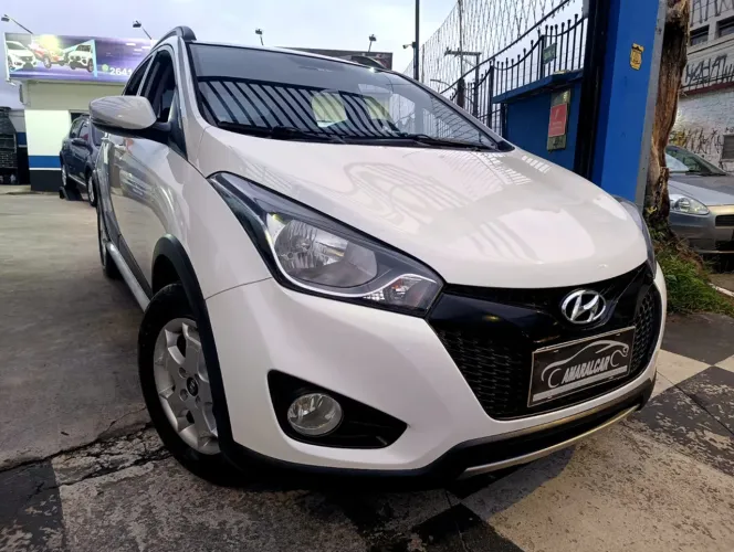 Hyundai HB20X Style 1.6 Flex 16V Aut. 2015