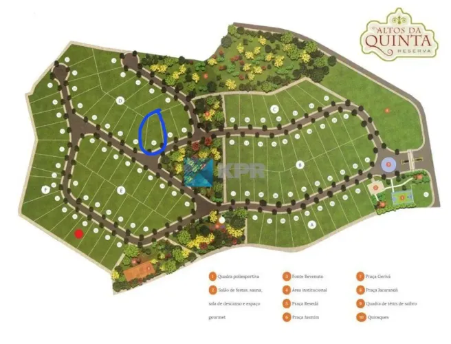 Terreno plano com 893 m², localizado no ponto mais alto do condomínio mais desejado da reg