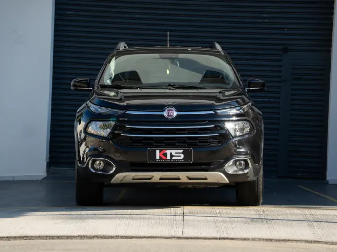 Fiat Toro Freedom 2.0 16V 4X4 TB Diesel Mec. 2017