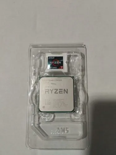 Processador AMD Ryzen 5 5600 6 núcleos 12 threasds 4.6GHz