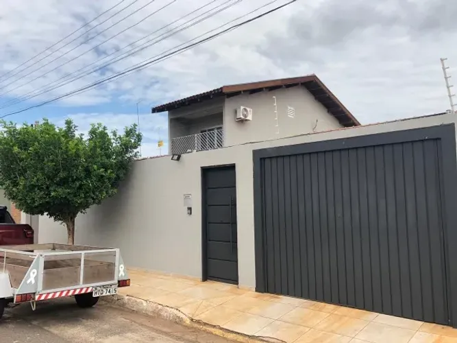 Vendo Casa Sobrado rico em armarios planejados