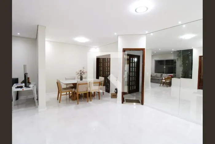 Casa à Venda - Vila Constança , 4 Quartos, 300 m2