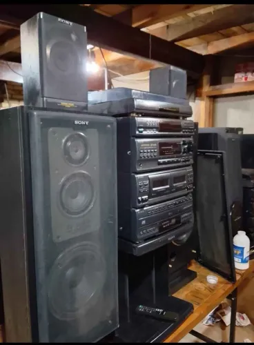 VENDO SONY LBT A-495 (( completo))