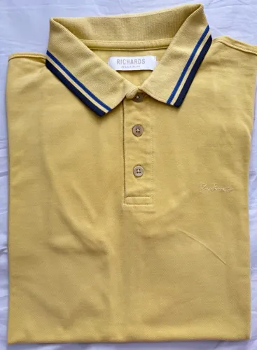 Camisa Polo Richards Amarela com Gola Listrada, Tam. 3