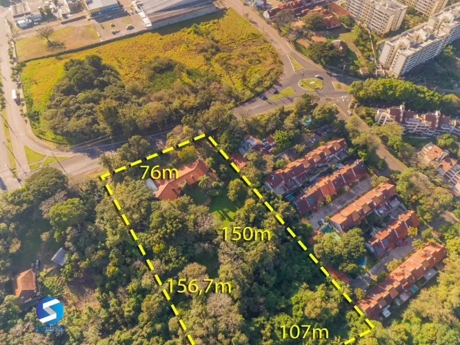 Terreno na Avenida Cavalhada