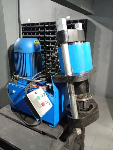 Máquina de prensar mangueiras hidráulicas e Ar condicionado