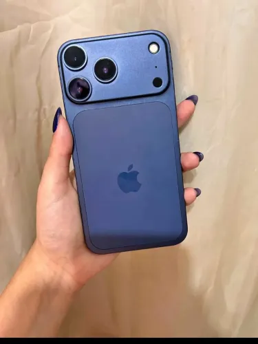 Iphone Xr carcaça 17 pro Max 
