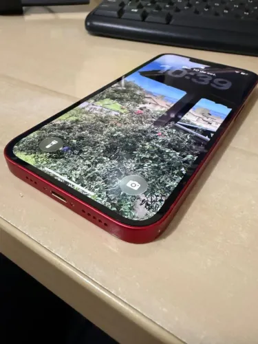Iphone 13 128GB cor vermelha
