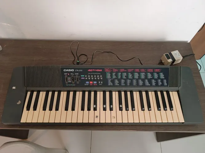 Teclado Casio CTK200