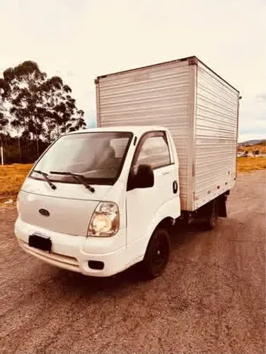 Kia Motors Bongo K-2500 2.5 4X2 TB Diesel 2012