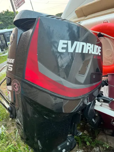 Motor evinrude175 HP - ótimo estado.?