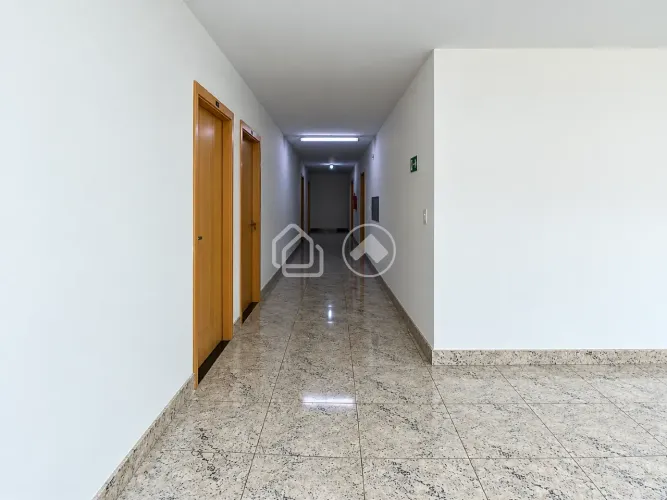 Sala comercial para alugar no Buritis com Copa e Banheiro.