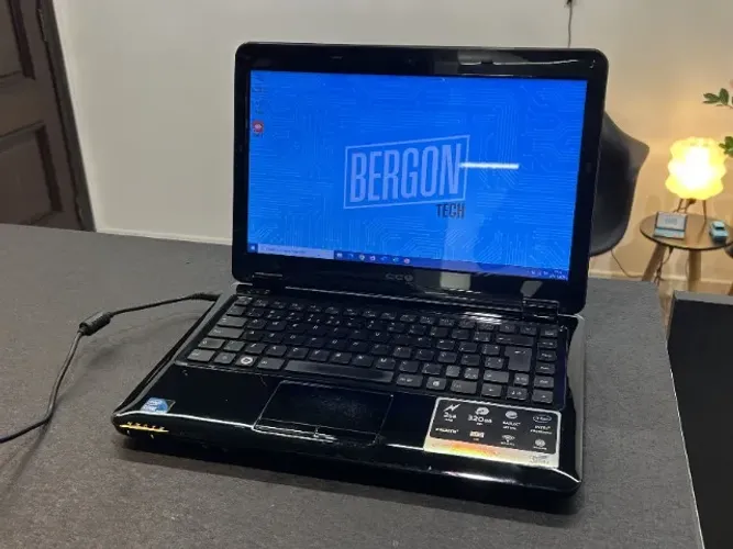 Notebook CCE- Core i3- 6GB RAM- SSD 128GB- Windows 10 Pro- Sem Bateria- Com garantia