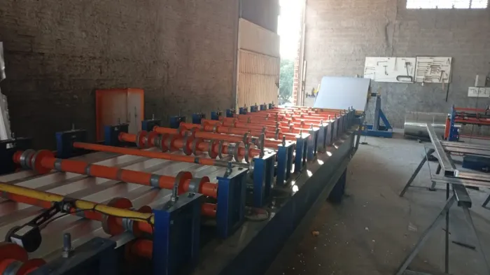 Perfiladeira de telha trapézio 40