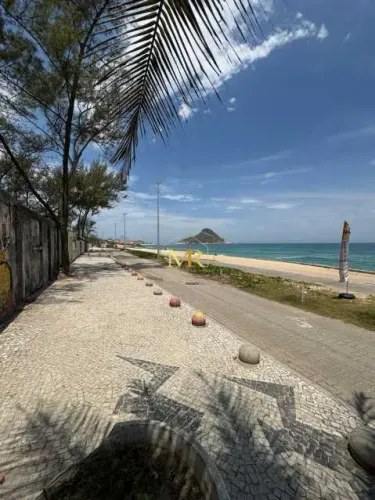 Terreno à Venda - Recreio dos Bandeirantes - 600 m² com Frente para o Mar e Vista Livre