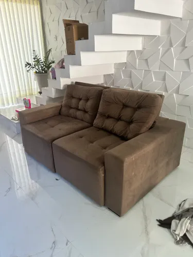 Sofá retrátil dois lugares