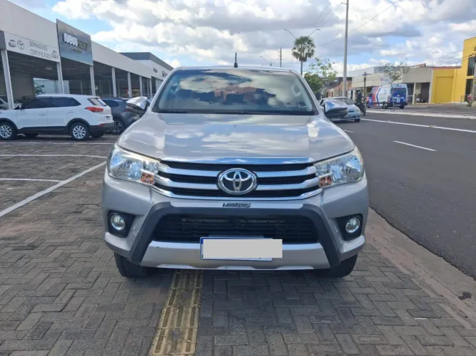 Toyota Hilux CD SRV 4X4 2.8 TDI Diesel Aut. 2018