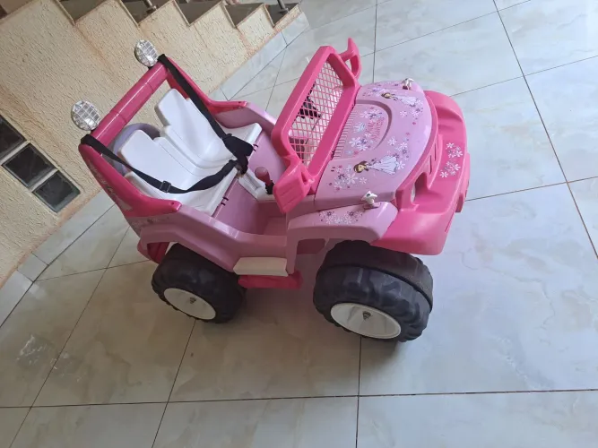 Carrinho elétrico