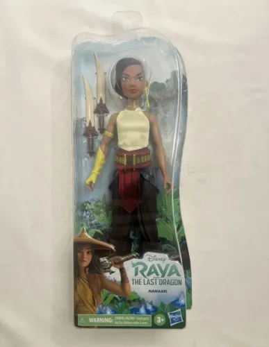 BONECA BARBIE NAMAARI ULTIMO DRAGÃO RAYA. NOVA LACRADA