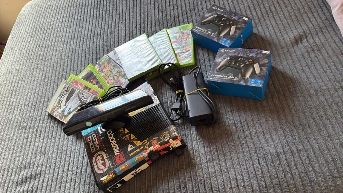 Xbox 360 com Kinect