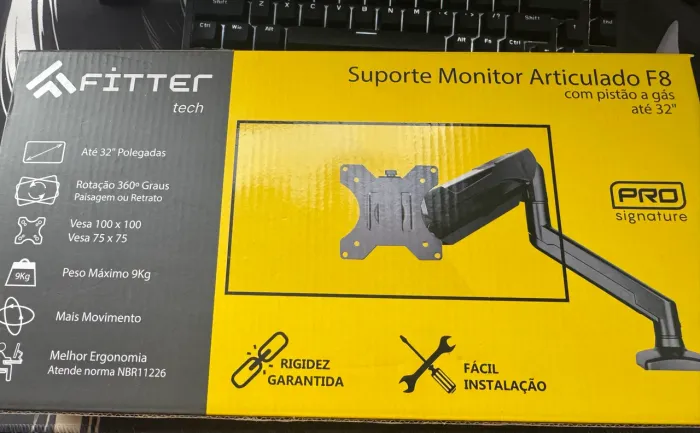 Suporte Articulado de Monitor F8