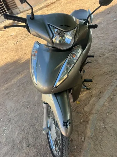 Honda biz 110i 2023