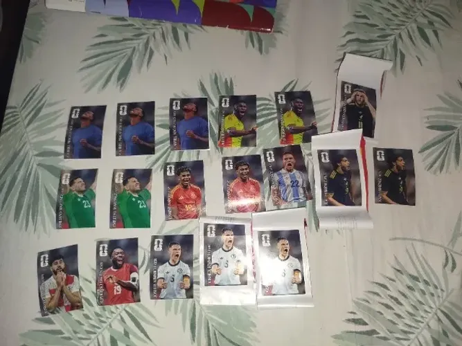 Vendo figurinhas da coca cola do álbum da copa 2026 originais