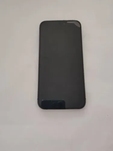 iPhone 14 Pró Max roxo intenso