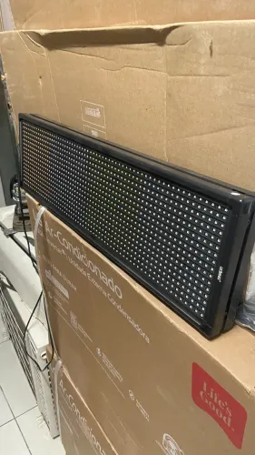 Painel de letreiro digital led programável