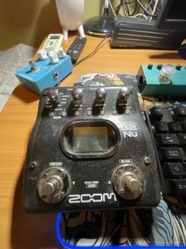 Pedaleira Zoom G2 Nu
