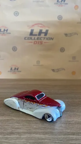 Hot Wheels Swoop Coupe ? 2002
