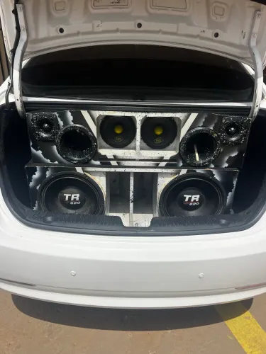 Aparelho de som de carro
