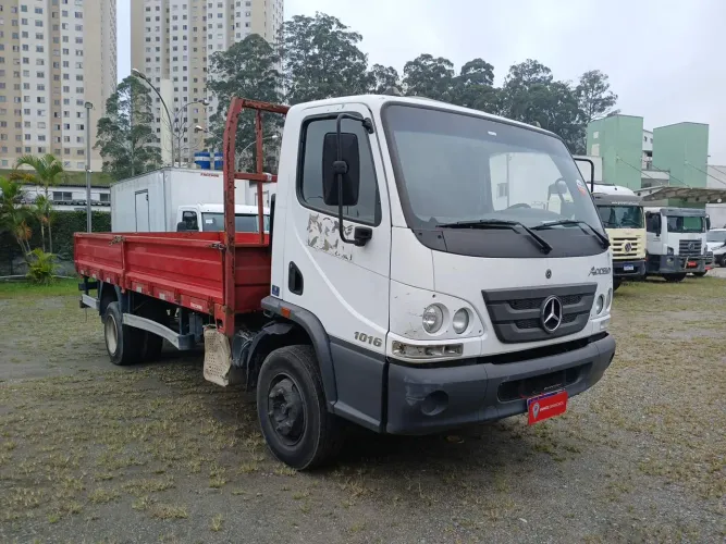 Mercedes-Benz Accelo 1016/39 C.EST 2022/2022 Vamos Seminovos Jacu Pêssego