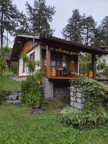 CHALÉ À VENDA NA SERRINHA DO ALAMBARI RESENDE/RJ