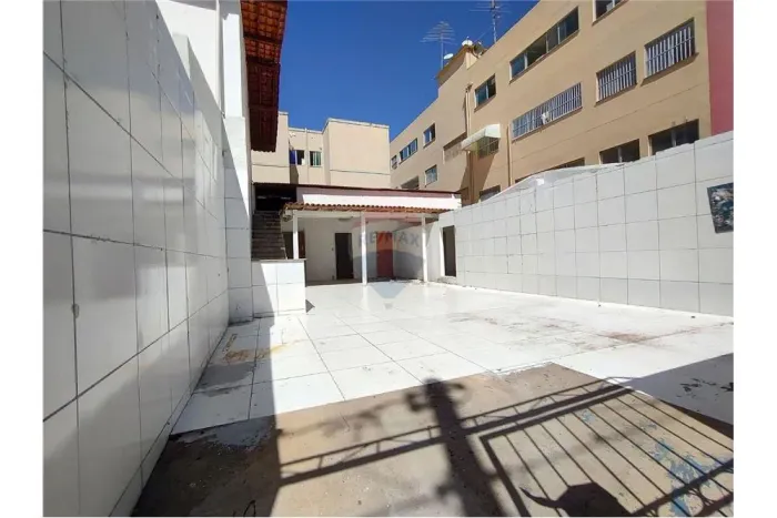 Casa Comercial na Pituba 280m² - para Aluguel
