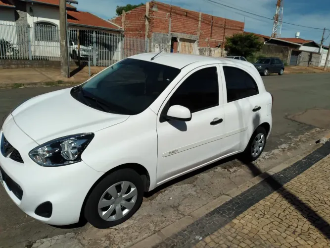 Nissan March S 1.0 12V Flex 5P 2018