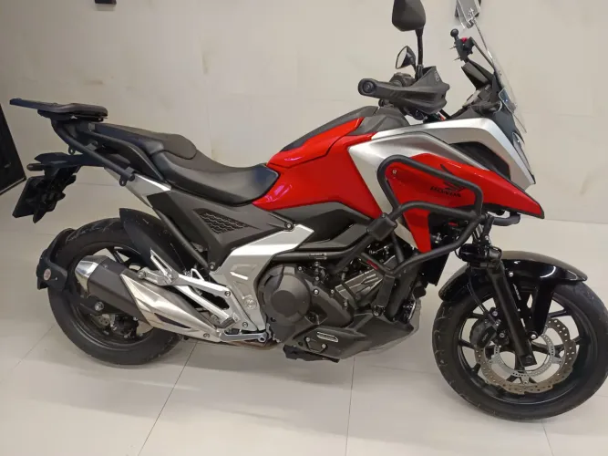 NC 750 2025 DCT. Leia as informações.