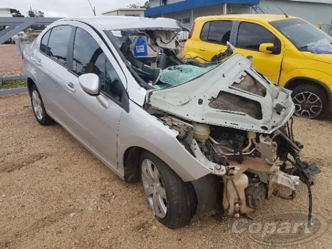 Sucata Para Retirada de Peças Peugeot 408 Sedan 2012
