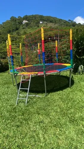 Locação de pula pula e piscina de bolas Itaipava 