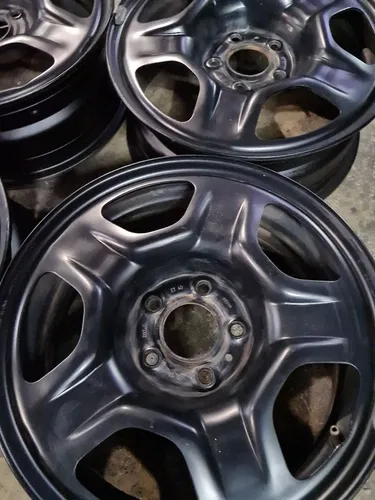 Roda de Ferro 190,00 cada Renegade e Fiat toro aro 16 me chame no Zap * 